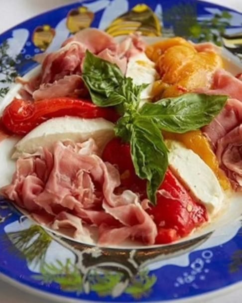 Burratina Con Prosciutto
